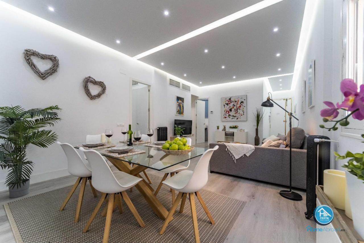 Modern Boutique Stay In The Heart Of Madrid Exterior photo